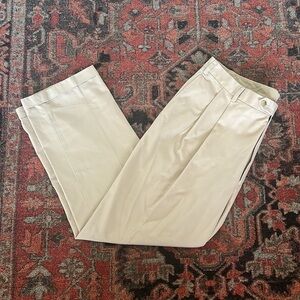 Jos A BANK Men’s Khaki Dress Pants Traveler’s Collection | 42W x 30L